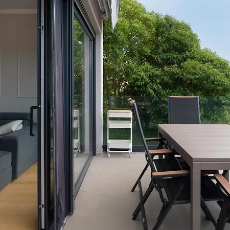 Voyage Villa *