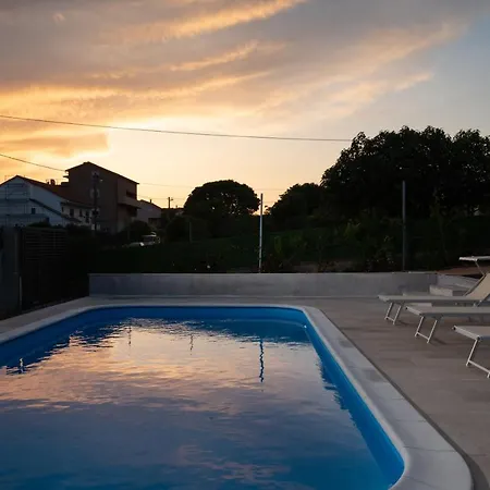 Voyage Villa *